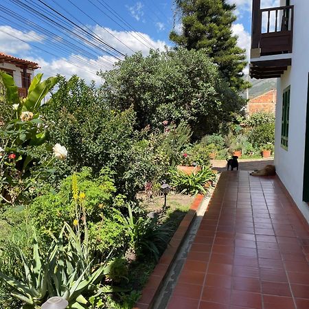 Hostal El Pino 비야 데 레이바 외부 사진