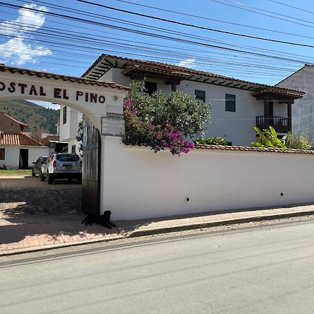 Hostal El Pino 비야 데 레이바 외부 사진