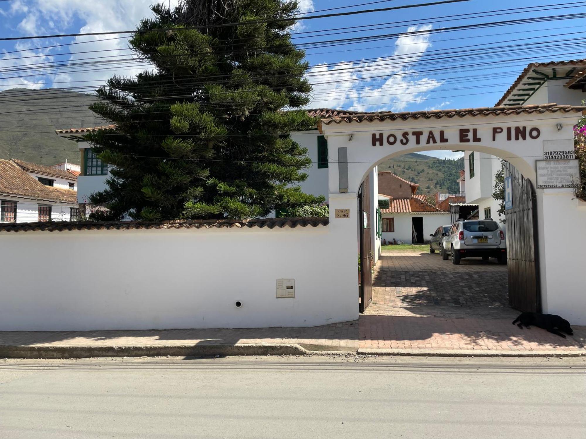 Hostal El Pino 비야 데 레이바 외부 사진