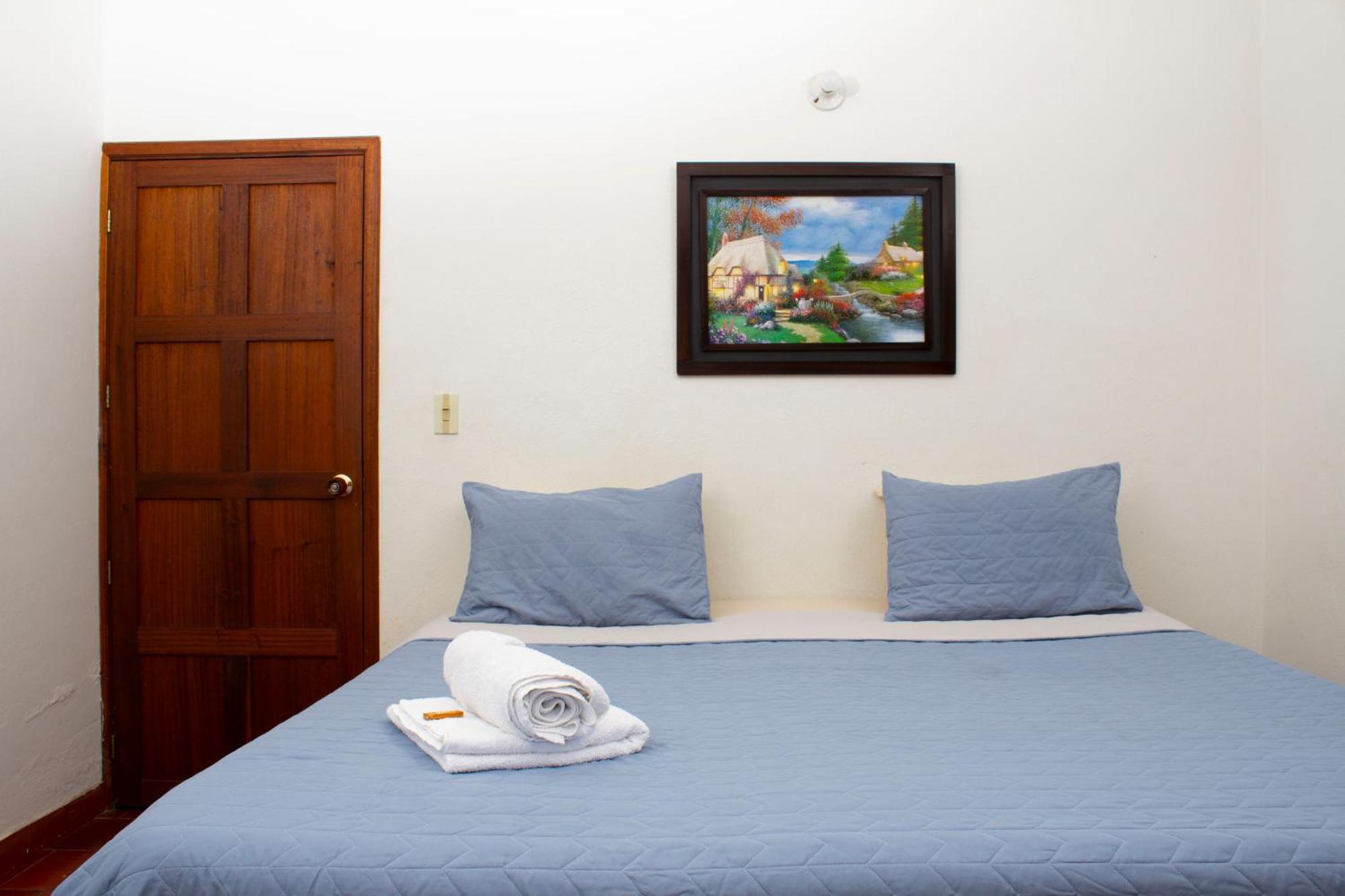 Hostal El Pino 비야 데 레이바 외부 사진
