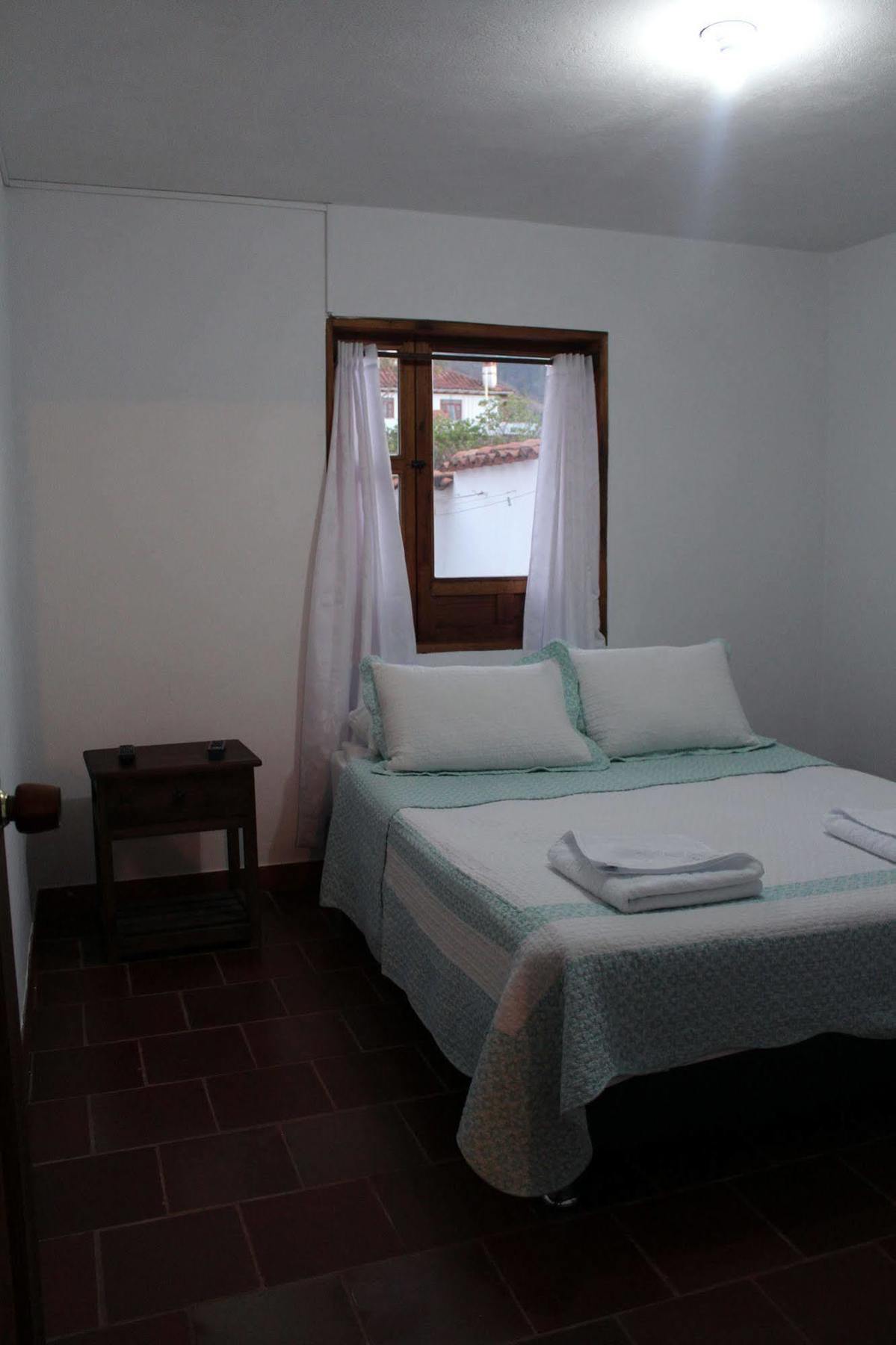 Hostal El Pino 비야 데 레이바 외부 사진