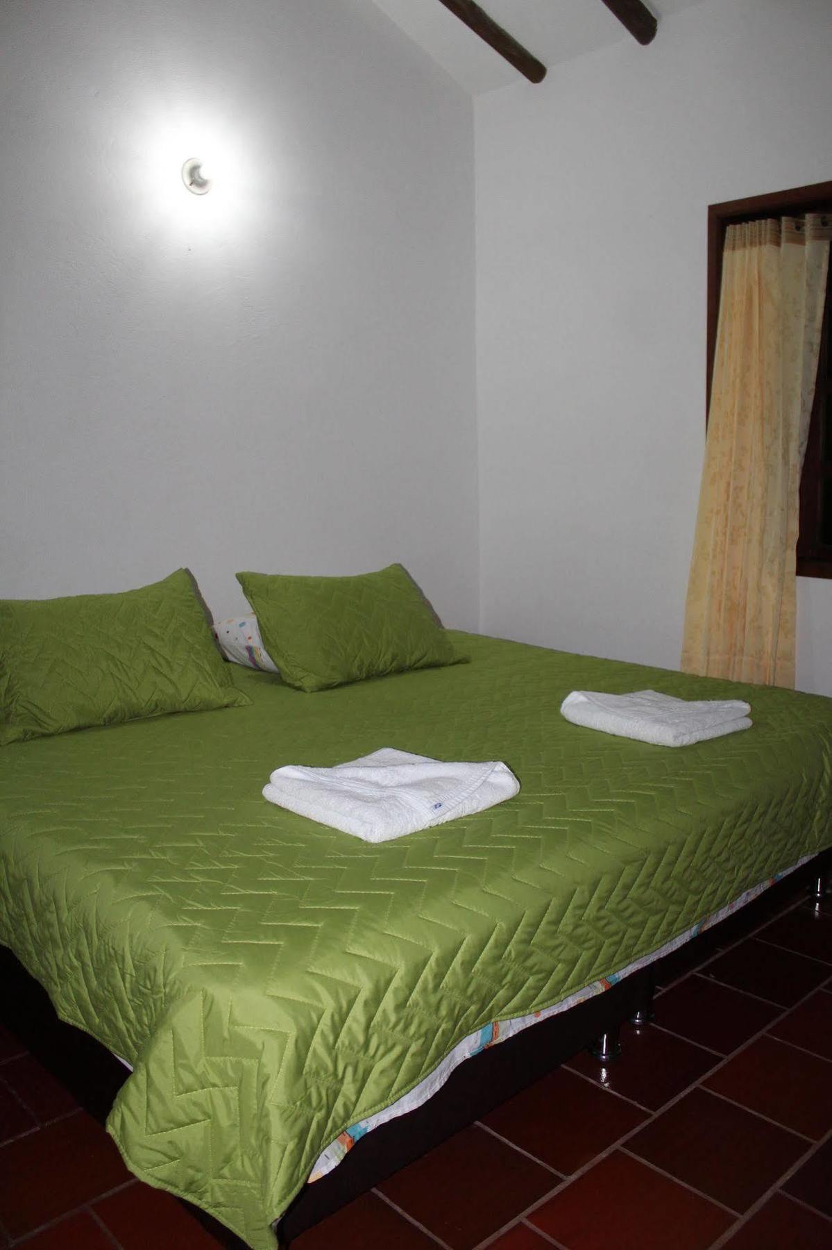 Hostal El Pino 비야 데 레이바 외부 사진